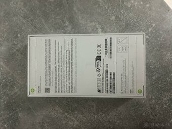 iPhone 16e 128GB Black - 2