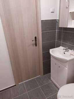 Byt po novej rekonštrukcií, zariadený novým zariadením - 2