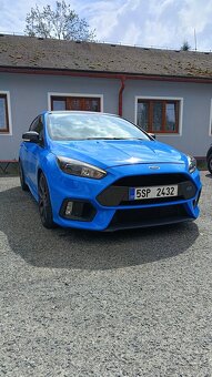 Ford Focus RS MK3 Blue and Black - 2