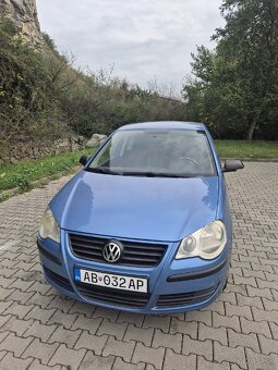 Volkswagen Polo - 2