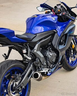 Yamaha R7 - 2