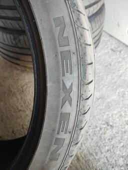 Letné pneu 275/35ZR 19 - 2