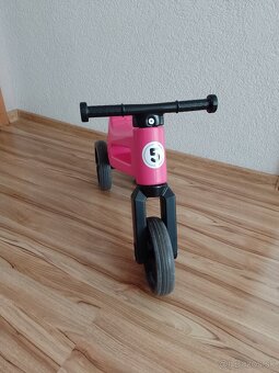 Kvalitné ružové odrážadlo /+ 5 hračkiek zadarmo - 2