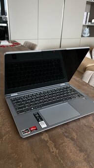 Lenovo IdeaPad Flex 5 14ABR8 - 2