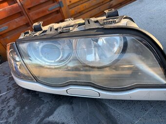 Predné xenon svetla BMW e46 - 2