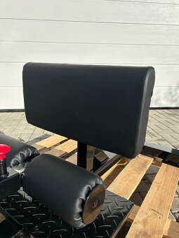 Lavica na Sissy drepy - 2