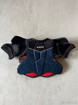 Predám chrániče ramien CCM Next - 2