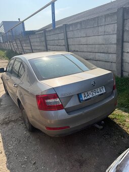 Škoda oktavia 1.6 (búrané) - 2
