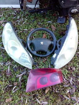 Peugeot 407 predna+zadná kapota, dvere sedačky - 2