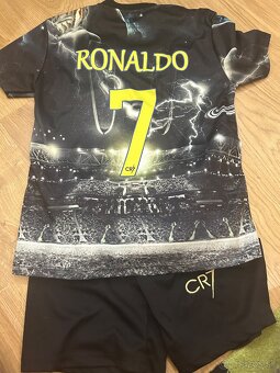Dres ronaldo - 2