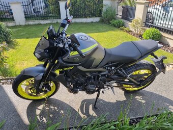 Yamaha MT 09 - 2