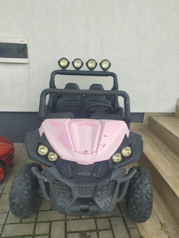 Predám elektrické autíčka Grand Buggy 4x4 a Maybach 4x4 - 2