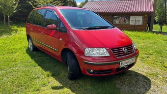 Volkswagen Sharan 1.9 TDi 96kw 7 miestny - 2