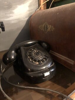 Retro telefon - 2