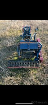 Predám traktor Ford - 2