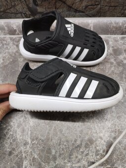 Adidas - 2
