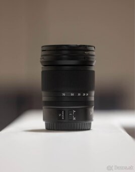 Nikon Z 24-70mm f/4 S - 2