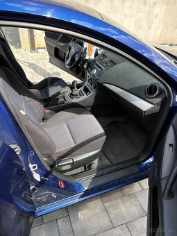 Mazda 3 - 2