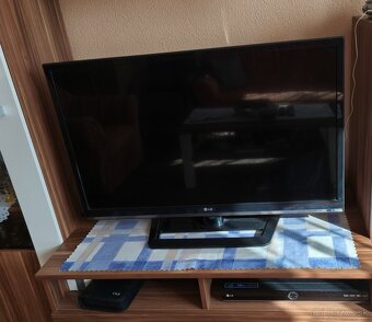 Televízor LG - 2