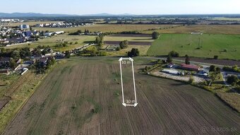 Orná pôda na hranici intravilánu, Malacky, Družstevná ulica - 2