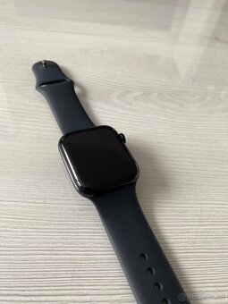 Apple Watch SE  2. generácie, 44 mm - 2