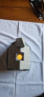 Dekoracny kostol so svieckou - 2