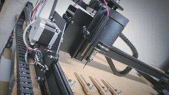 CNC hobby fréza X-Carve - 2