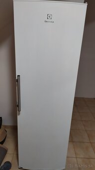 Predám chladničku - 2