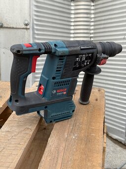 Kombinovane kladivo Bosch AKU - 2