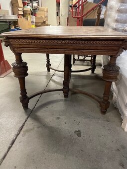 Jedalenský stôl s masívu - 2