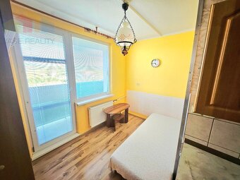 1 IZBOVÝ BYT BÁNOVCE NAD BEBRAVOU/ VEĹKOMETRÁŽNY / 42 m2/ BA - 2