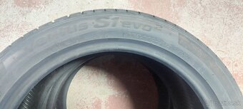 225/45R17 91W, 255/40R17 98Y Hankook - 2