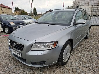 Volvo V50 1.8i kombi, integrované dětské sedačky - 2