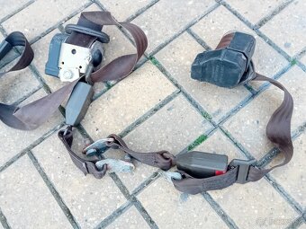 Bezpečnostné pásy Škoda Favorit - 2