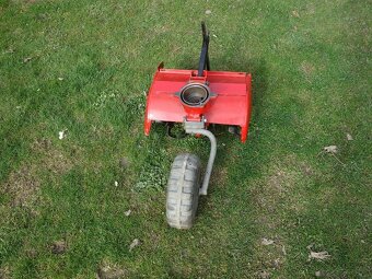 Medziriadkový rotavátor - plečka - 2