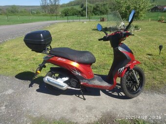 Skúter 125 6.6 kw - 2