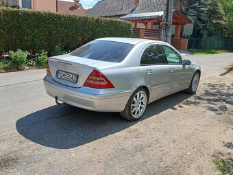 Mercedes w 203 C 220CDI - 2