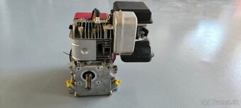 Predám nový nepoužitý motor Briggs Stratton 3,5 HP - 2