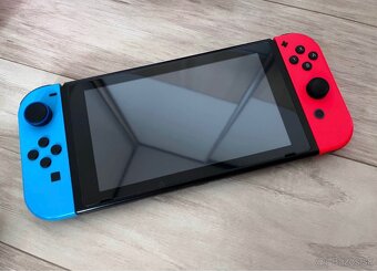 Nintendo Switch - 2