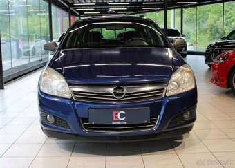 Opel Astra 1,7 CDTi nafta manuál - 2