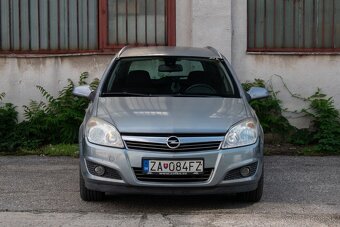 Opel Astra Caravan 1.7 CDTi 110k Essentia - 2