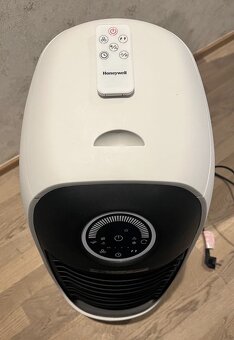 Chladič,zvlhčovače,ventilátor v jednom Honeywell CS10PEI - 2
