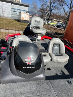 motorový čln Tracker Pro 175 Team, Garmin udh9+force - 2