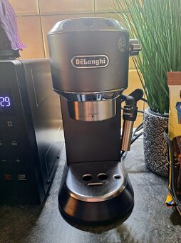 Kávovar Delonghi - 2