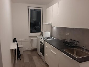 Dám do prenájmu 1 izbový byt s balkónom - 2