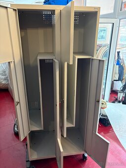 Skrinka satnova na zamok - 4 dvierka - 2