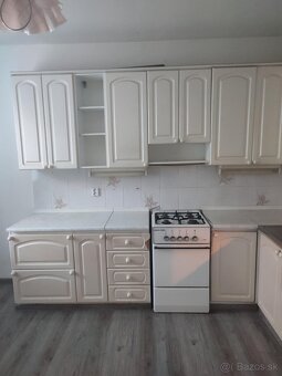 Rohová kuchynská linka - 2