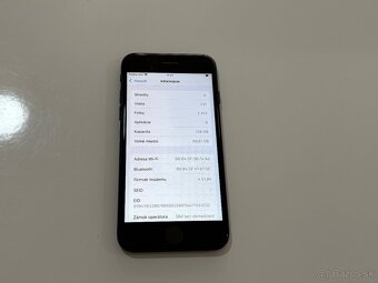 iPhone SE 2022 128GB Black stav NOVEHO - 2