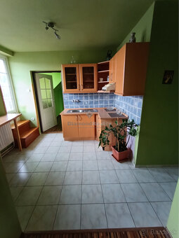 Na predaj rodinný dom pre veľkú rodinu v malebnej obci Výčap - 2