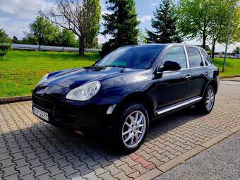 Porsche Cayenne - 2
